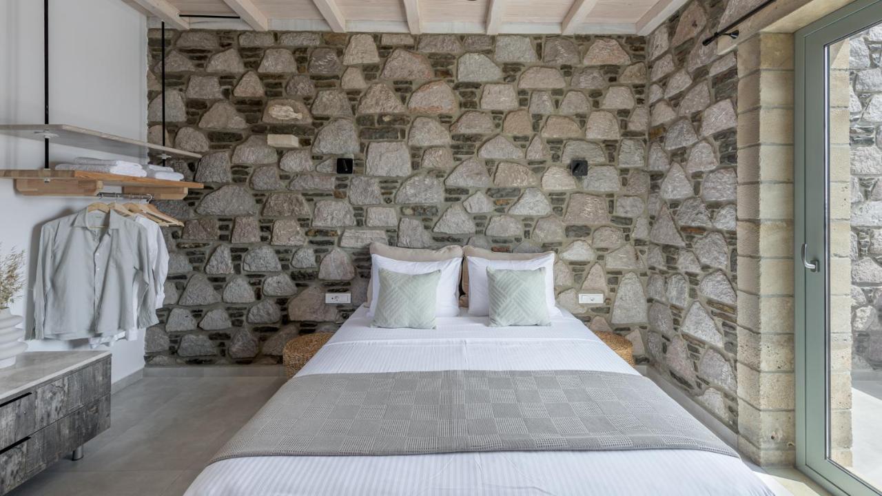 Thea Sunset Suites Mytakas ภายนอก รูปภาพ